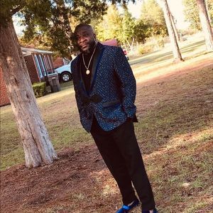 Meet your Posher, Ronald